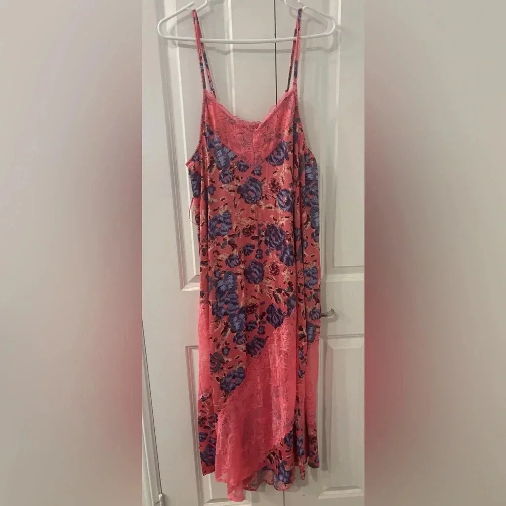 Free People Women's First Date Printed Maxi Slip M NWT - Picture 4 of 12